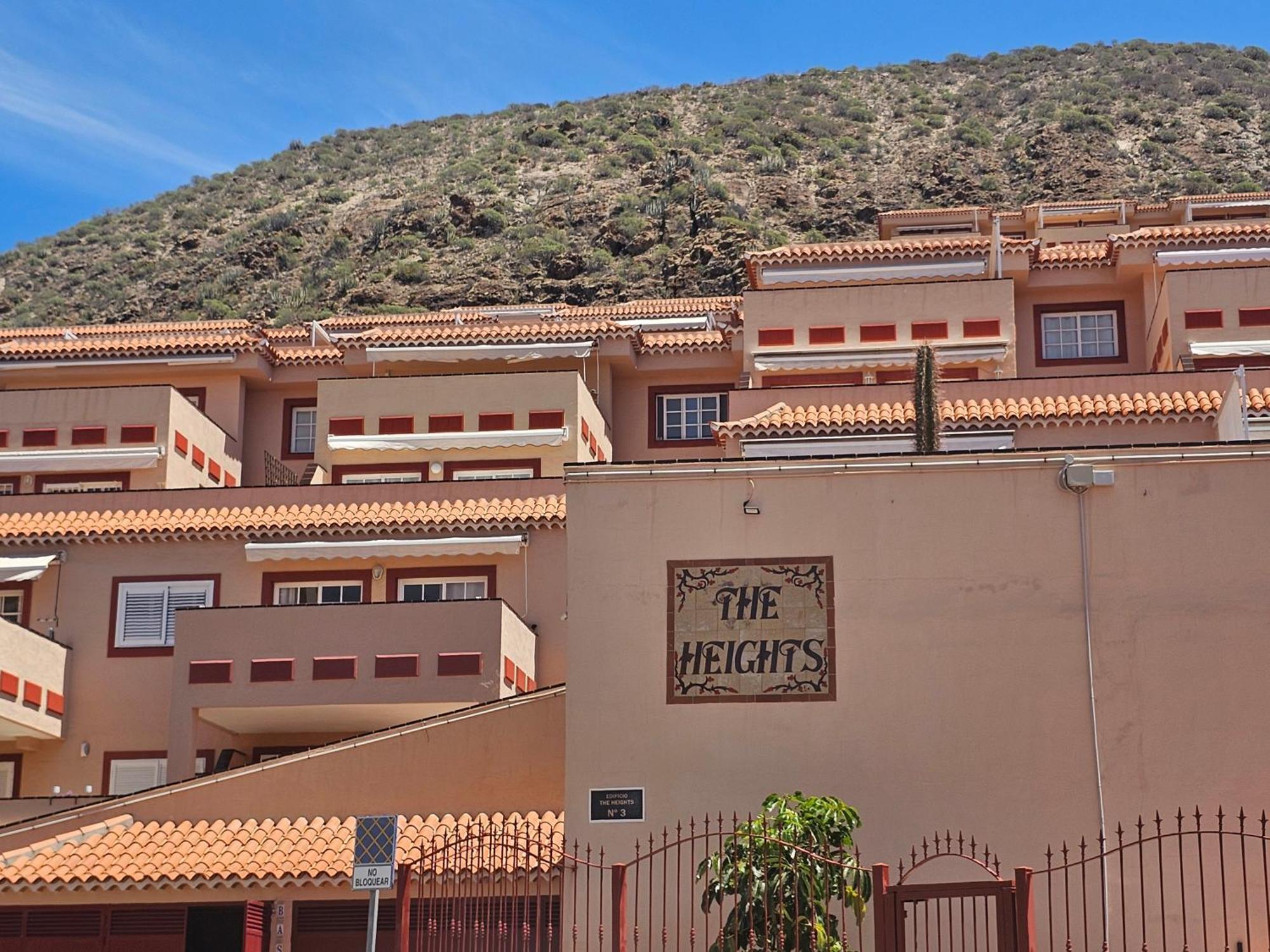 The Heights 2 Bedroom Apartment Los Cristianos (Tenerife)