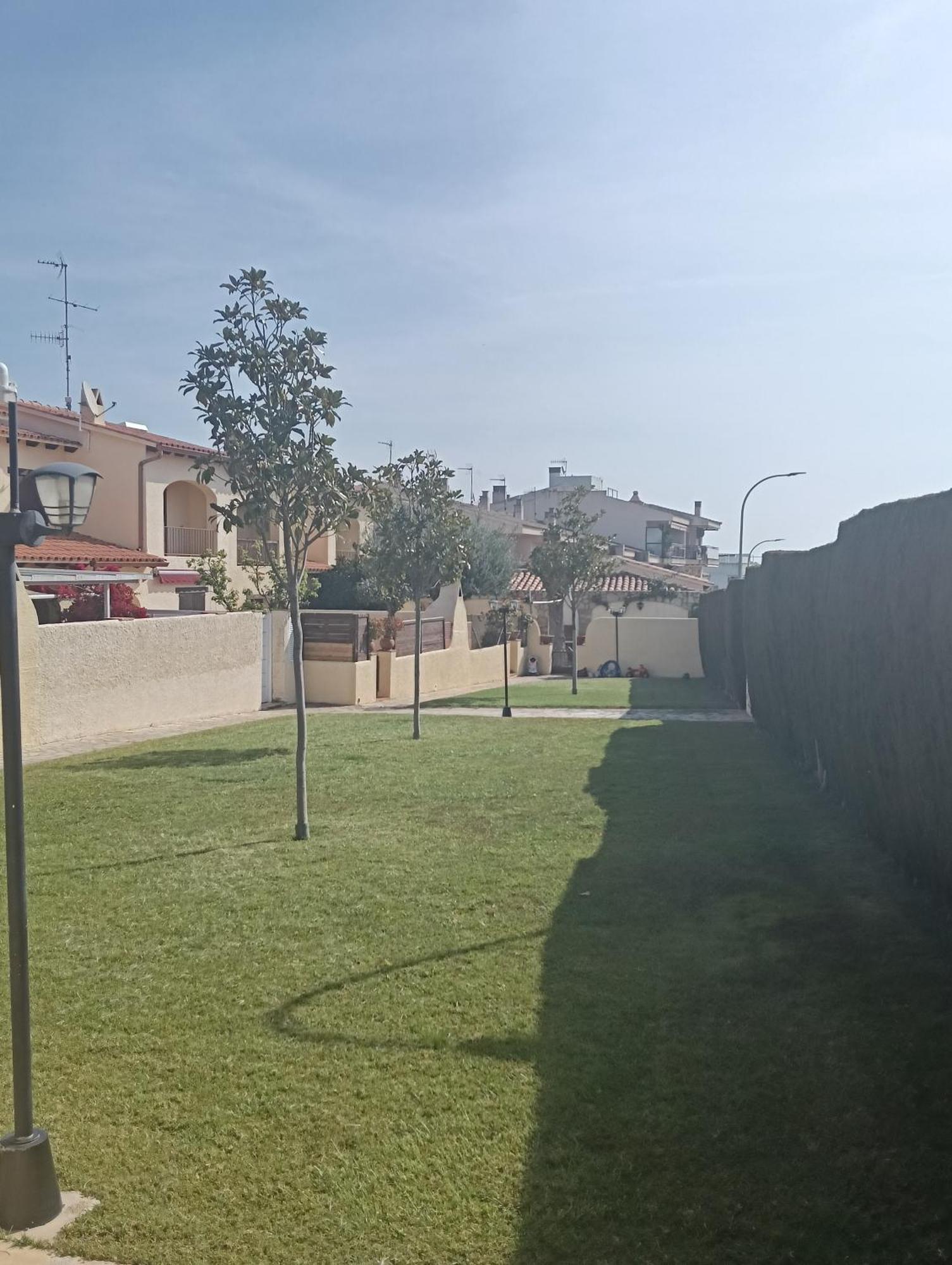 House With Pool / Garden / Bbq Сasa de vacaciones *