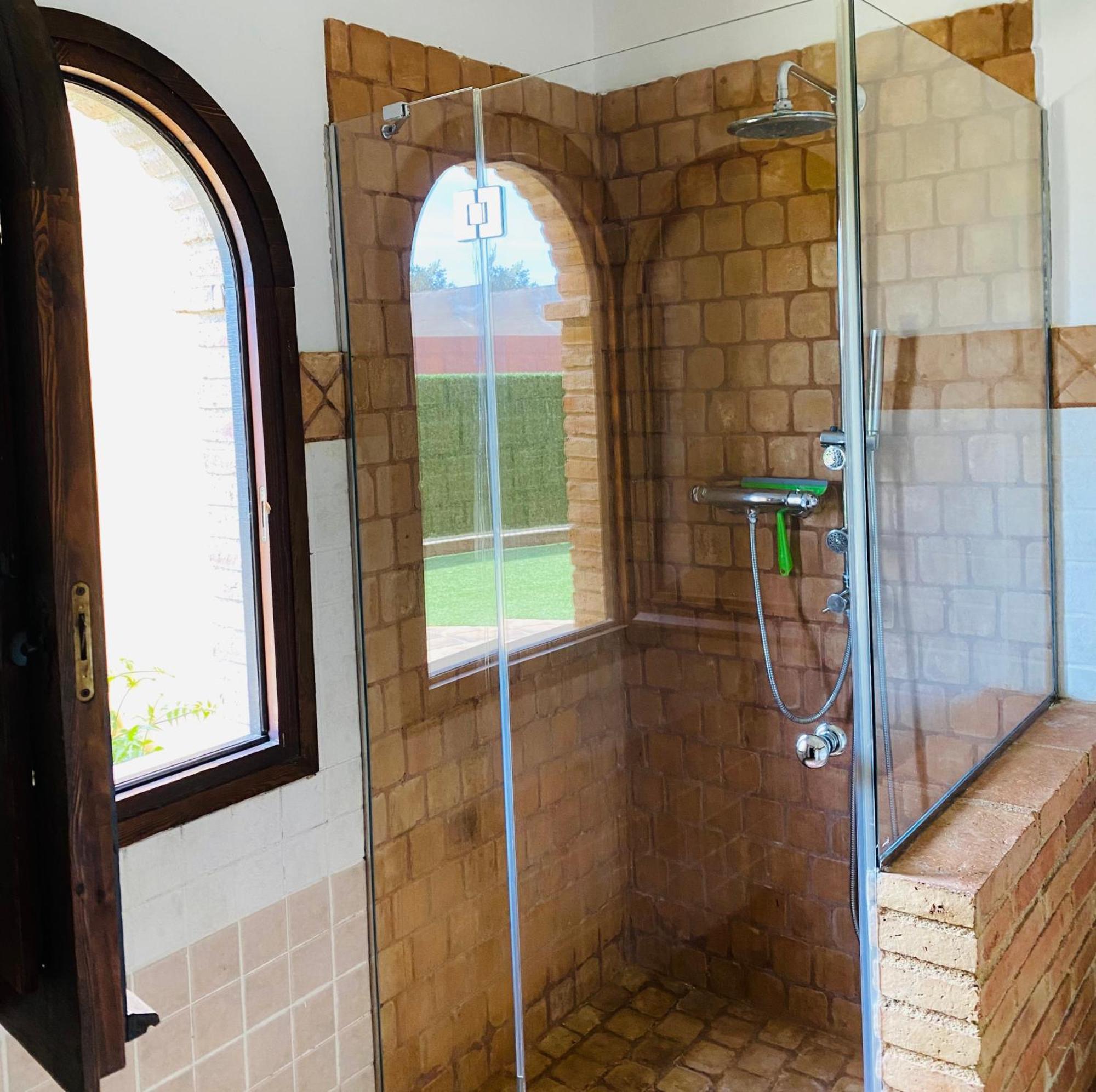 Casa Mas Molines Con Piscina Jacuzzi Y Barbacoas Chalet Mont-ras (Montrás)
