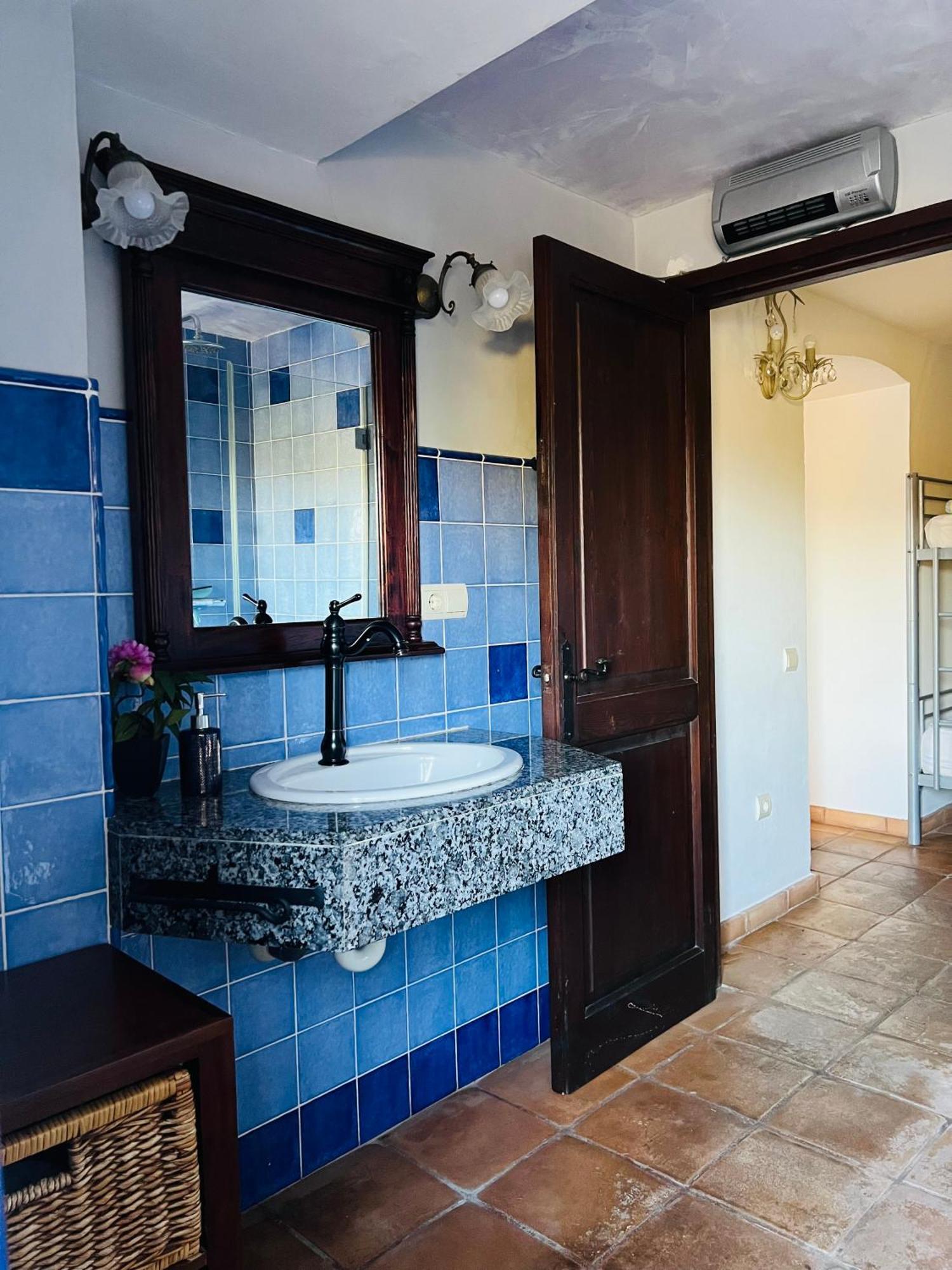 Casa Mas Molines Con Piscina Jacuzzi Y Barbacoas * Mont-ras (Montrás)