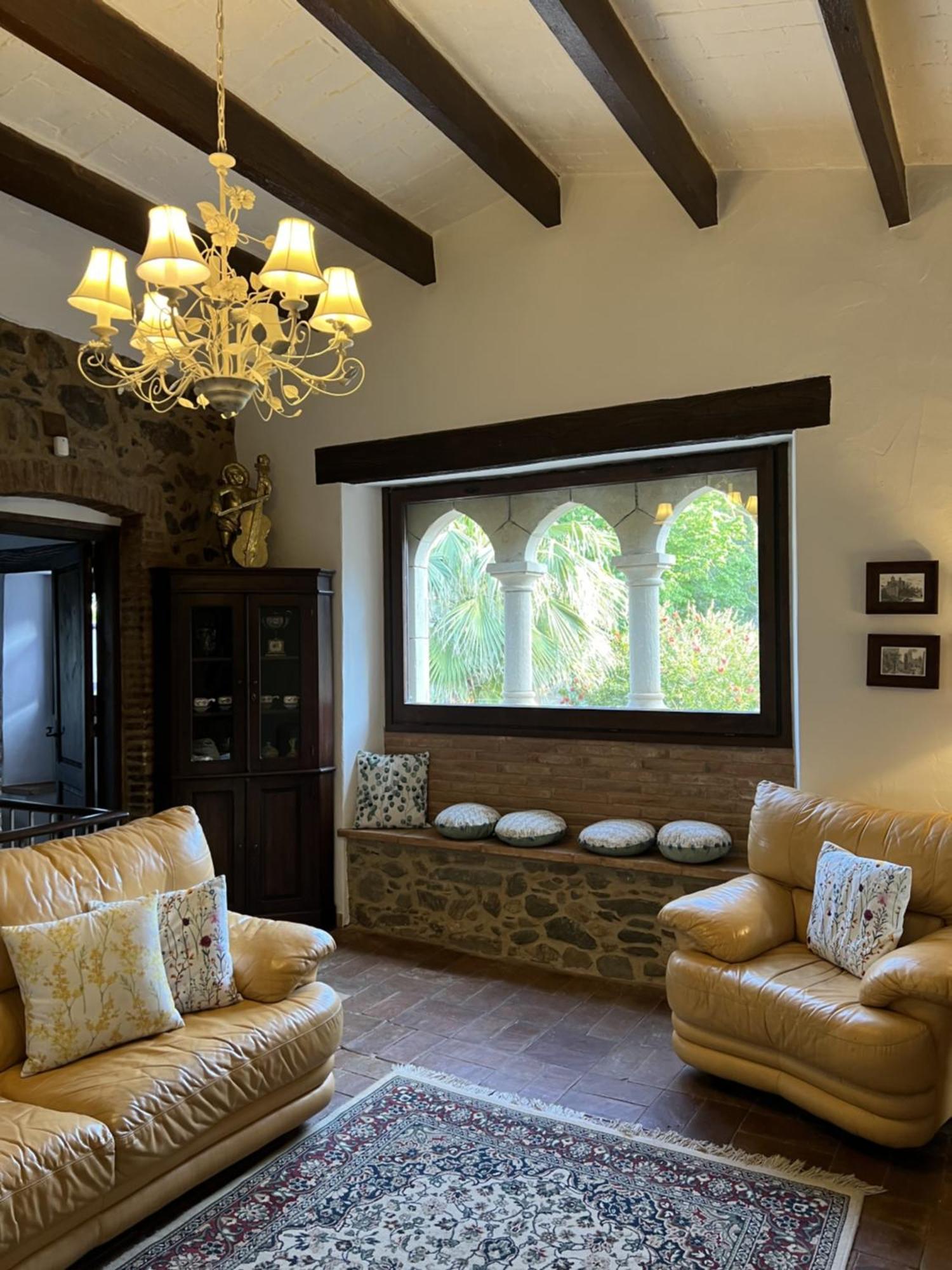 Chalet Casa Mas Molines Con Piscina Jacuzzi Y Barbacoas Mont-ras (Montrás)
