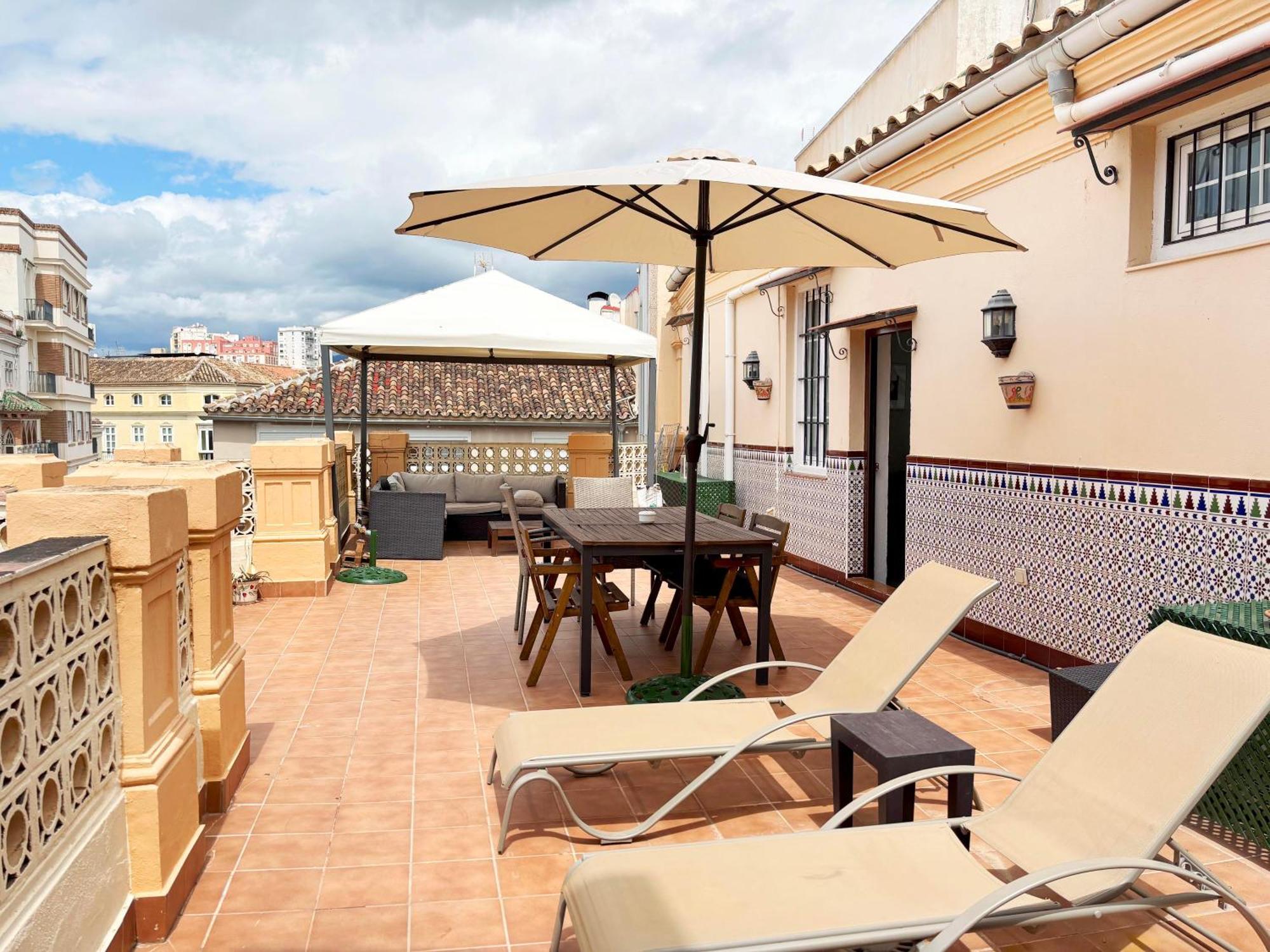 Atico Centro Suitemalaga Apartamento