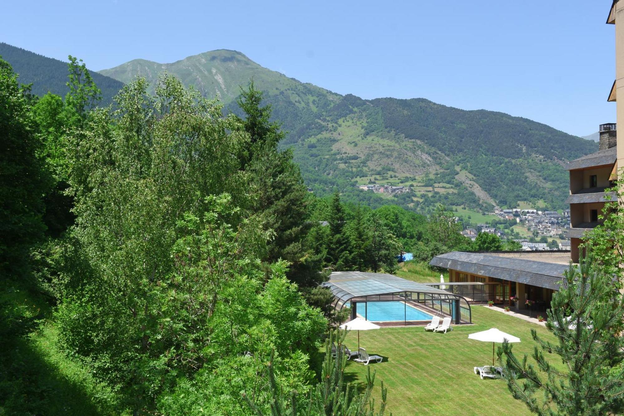 Hotel Husa Tuca