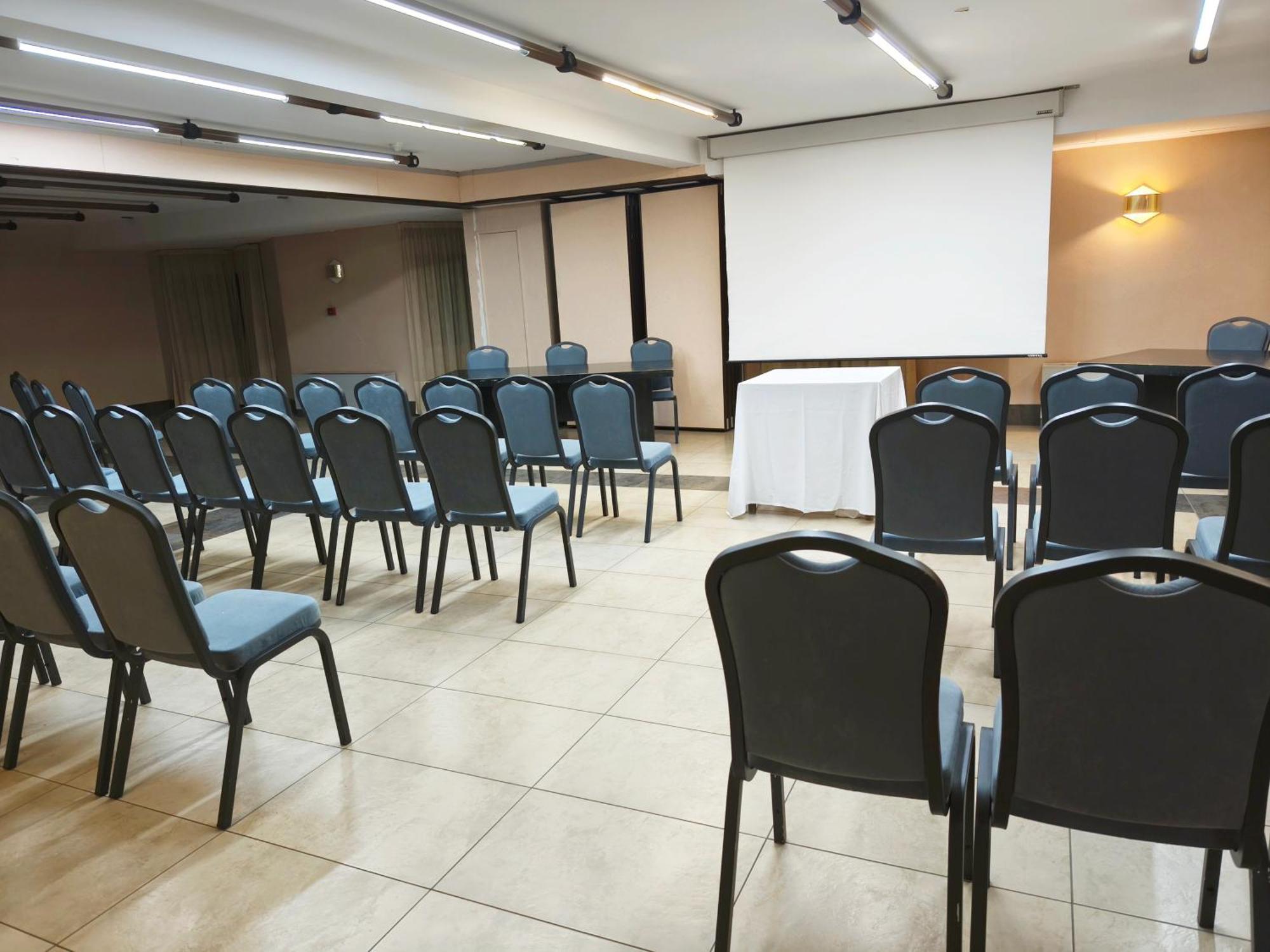Sercotel Cuatro Postes Ávila