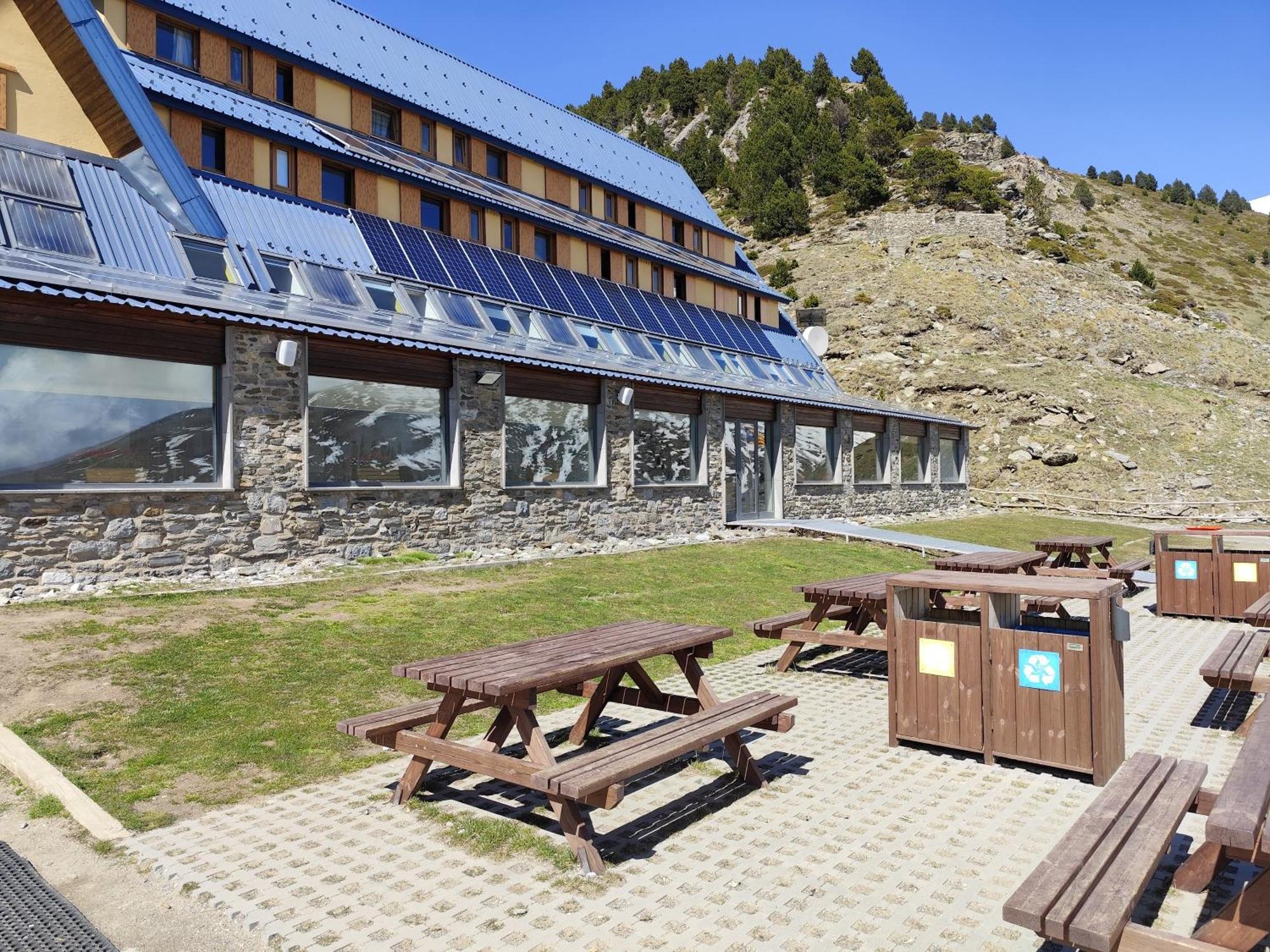 Núria Xanascat Hostal