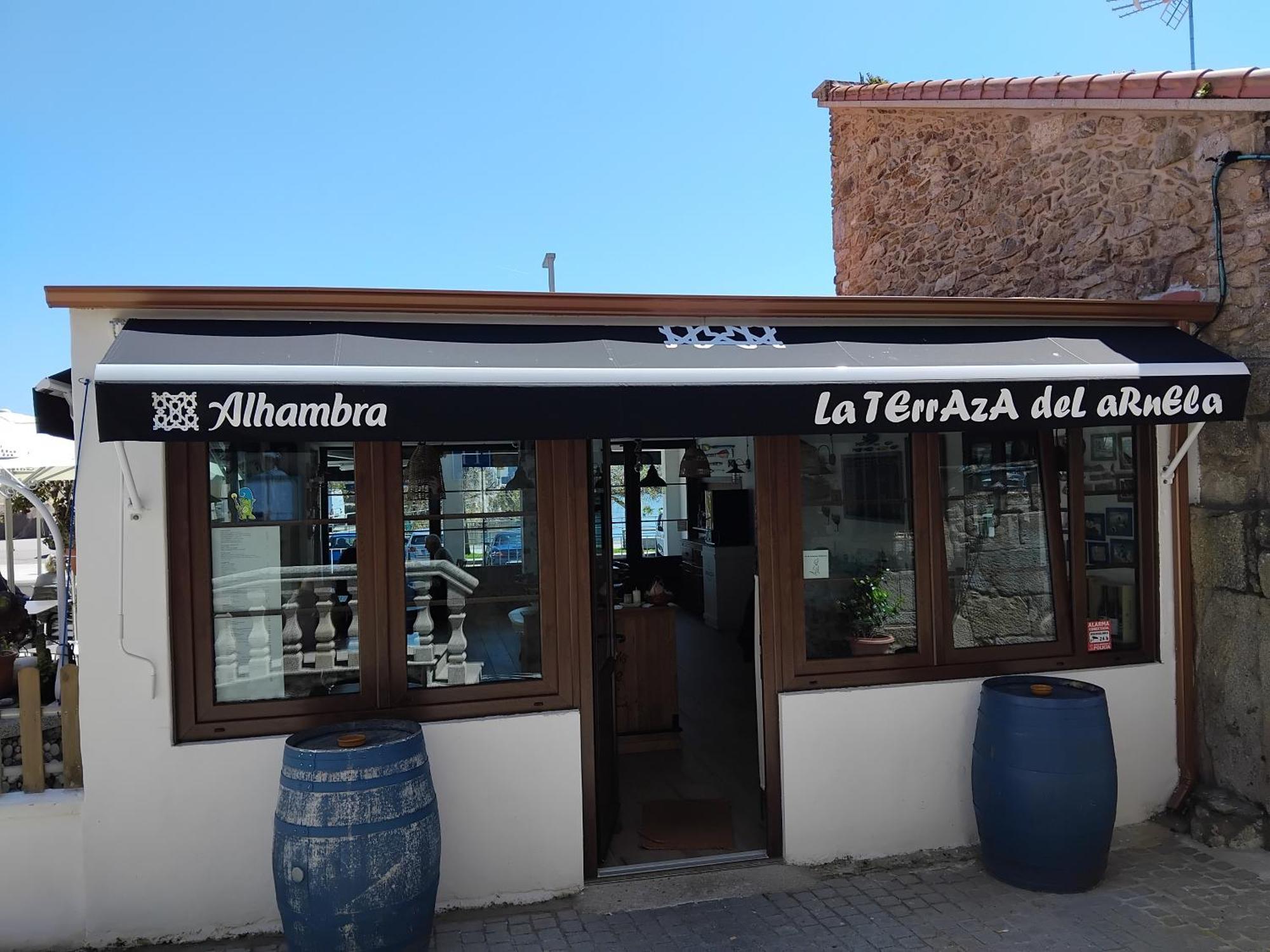 Puerto Arnela Hotel