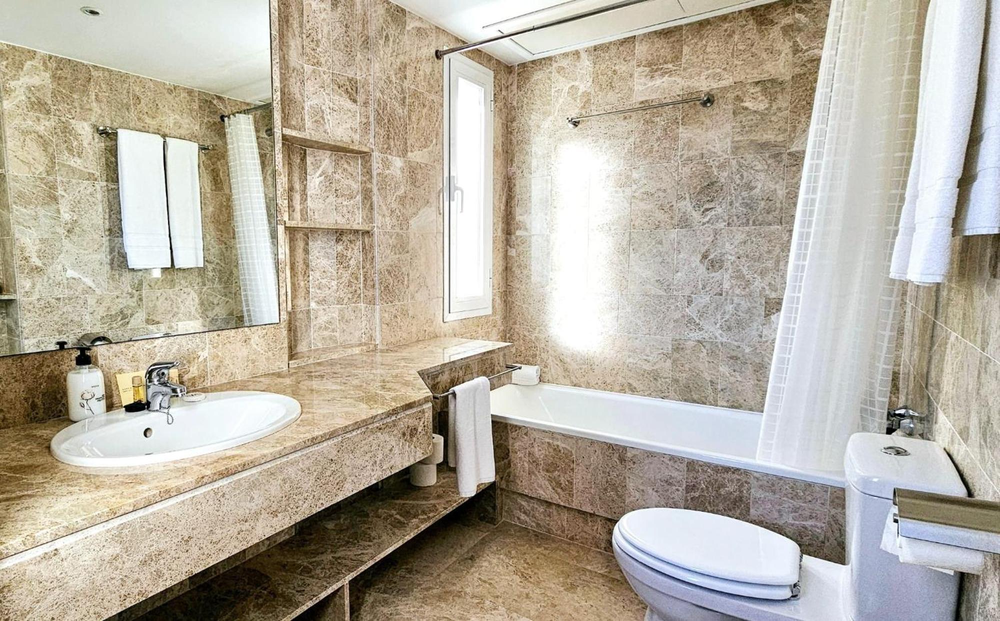Naranjos Close To Puerto Banus * Marbella
