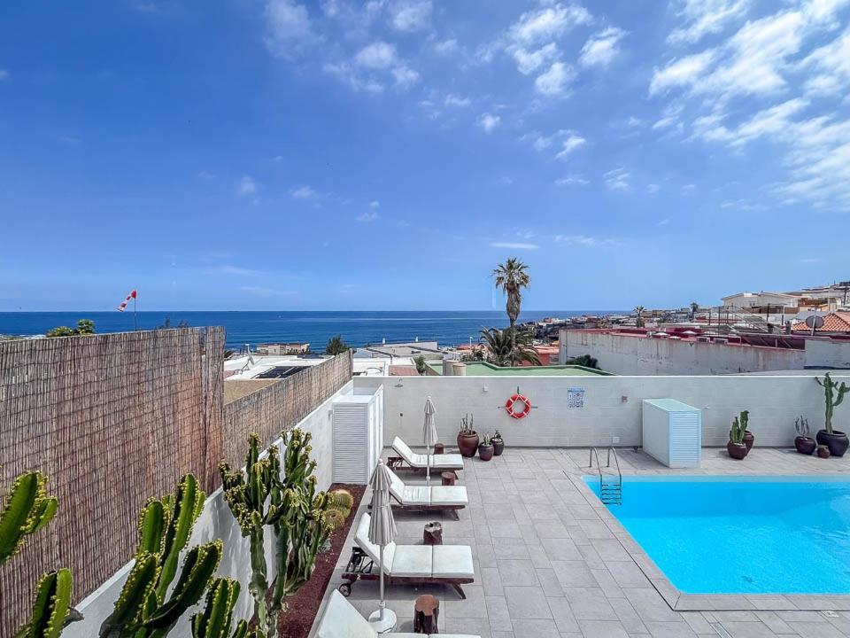 Edem piscina climatizada Playa del Hombre * Telde