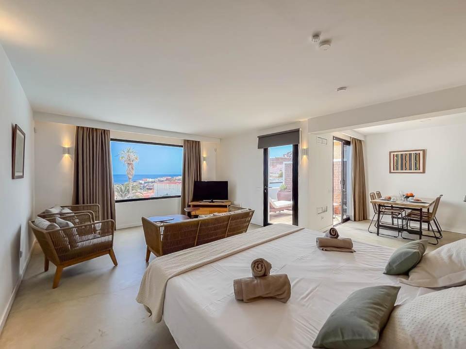 Edem piscina climatizada Playa del Hombre Apartamento