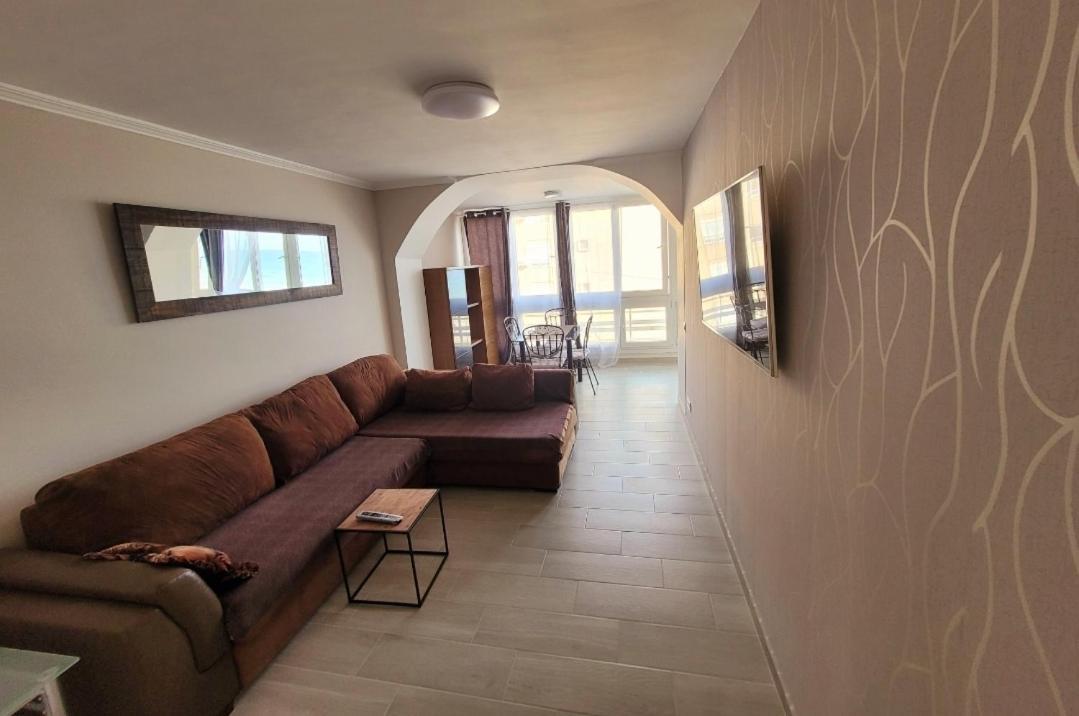 Playa & Parking Wifi Apartment *