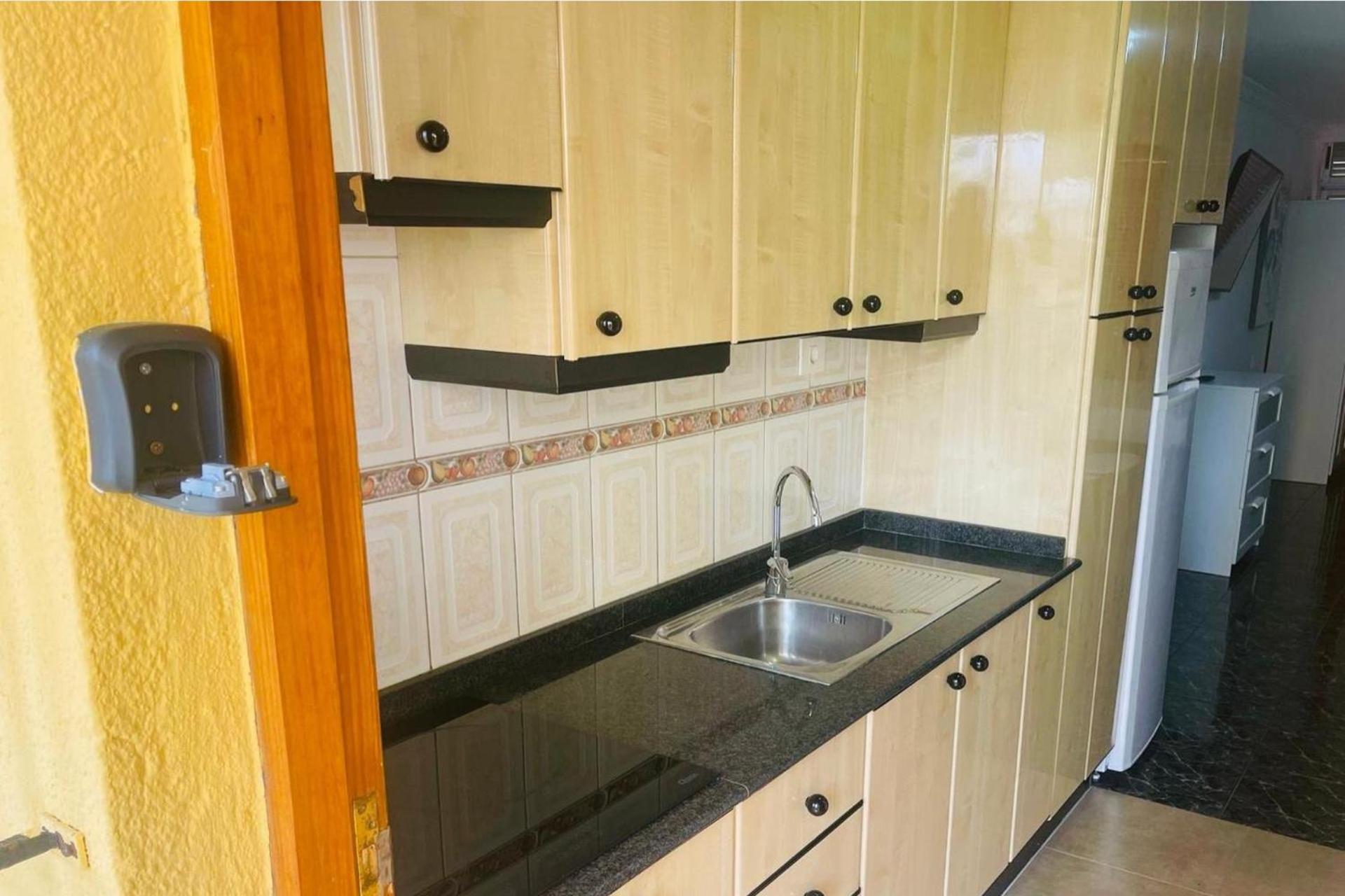 Cozy 2-bed & Sofa-bed In Cristianos Apartamento *