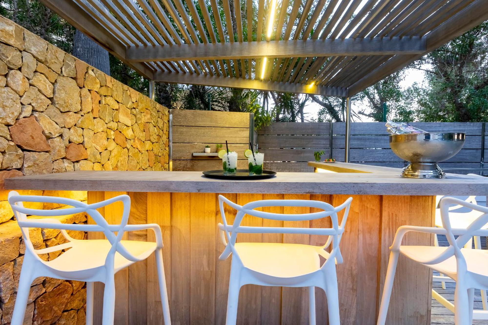 In Cala Salada Sleeps 14 San Antonio Abad