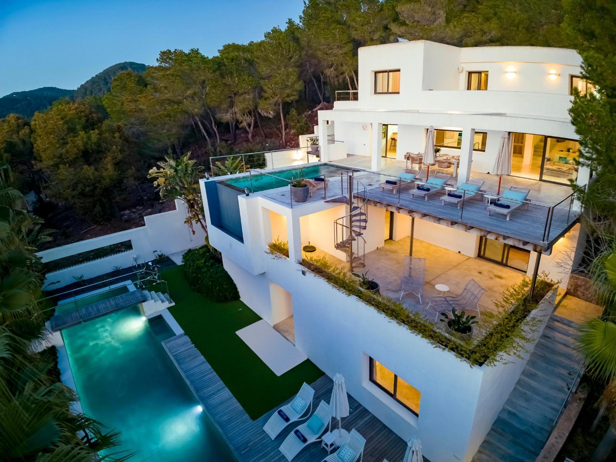 Villa In Cala Salada Sleeps 14 San Antonio Abad