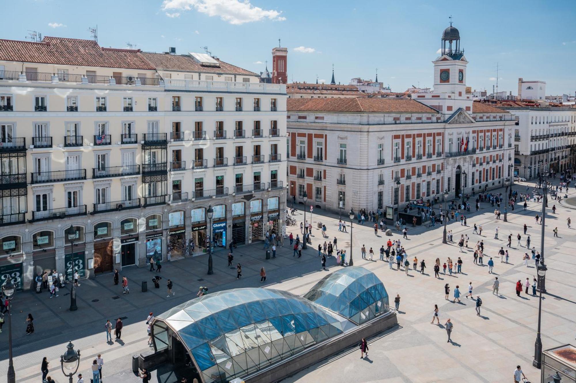 Luthia Puerta Del Sol Hostel Madrid