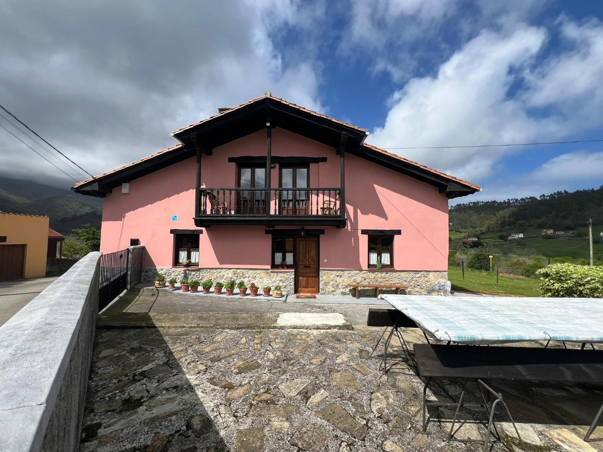 Casa Rural En La Costa De Llanes Сasa de vacaciones La Borbolla