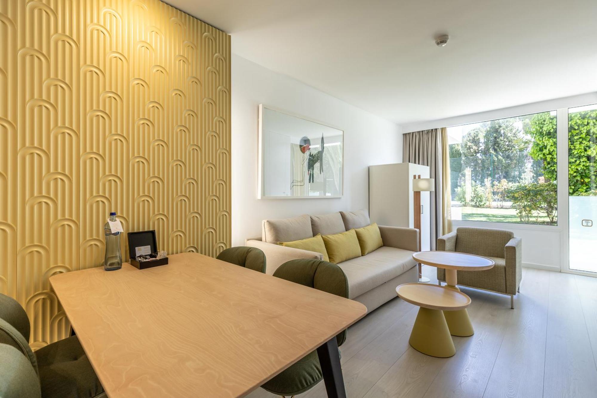 Illa D'or & Club Apts 4* Sup Hotel 4*