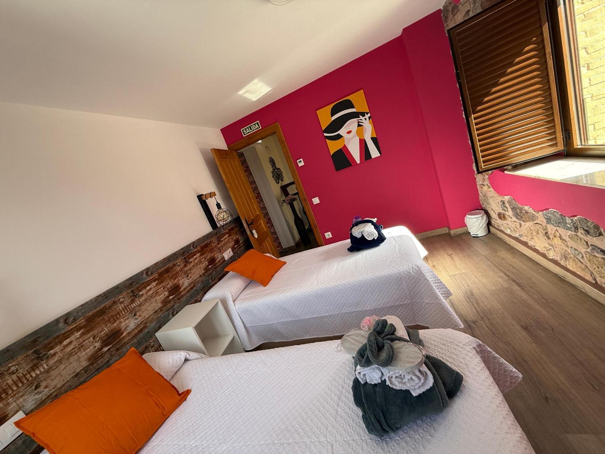 Palatina Hostel Bolgues