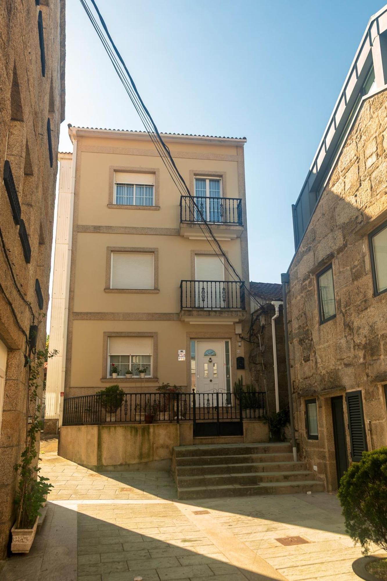 Duplex Familias * O Grove