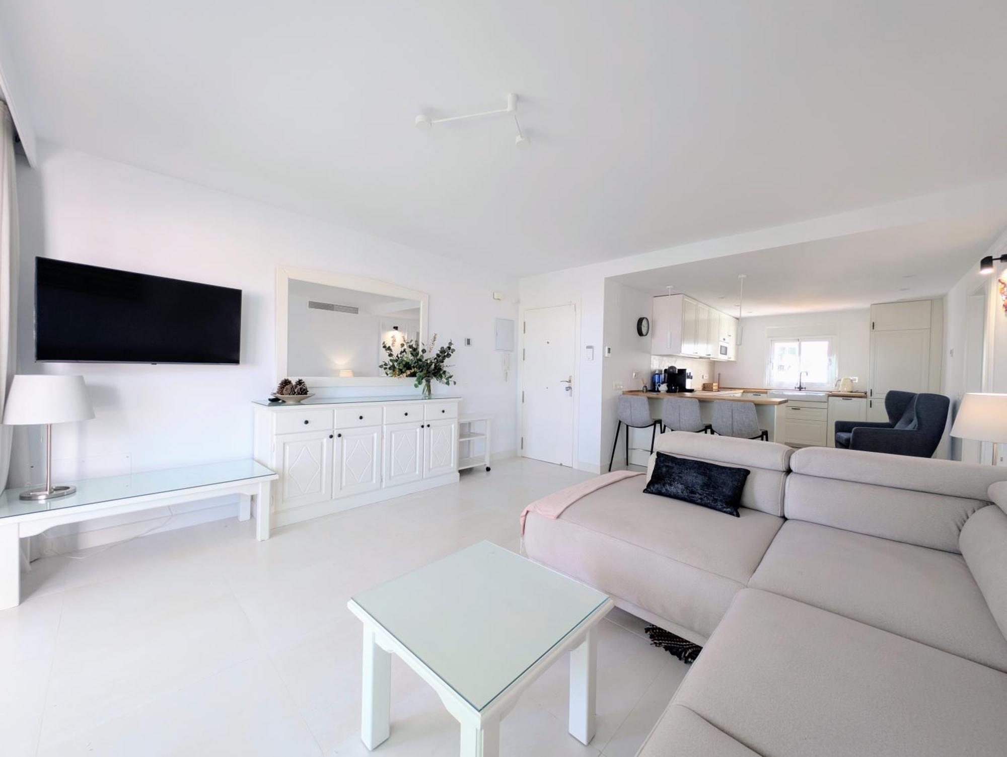 Miraflores Golf Penthouse With The Sea View Costa Apartamento Mijas