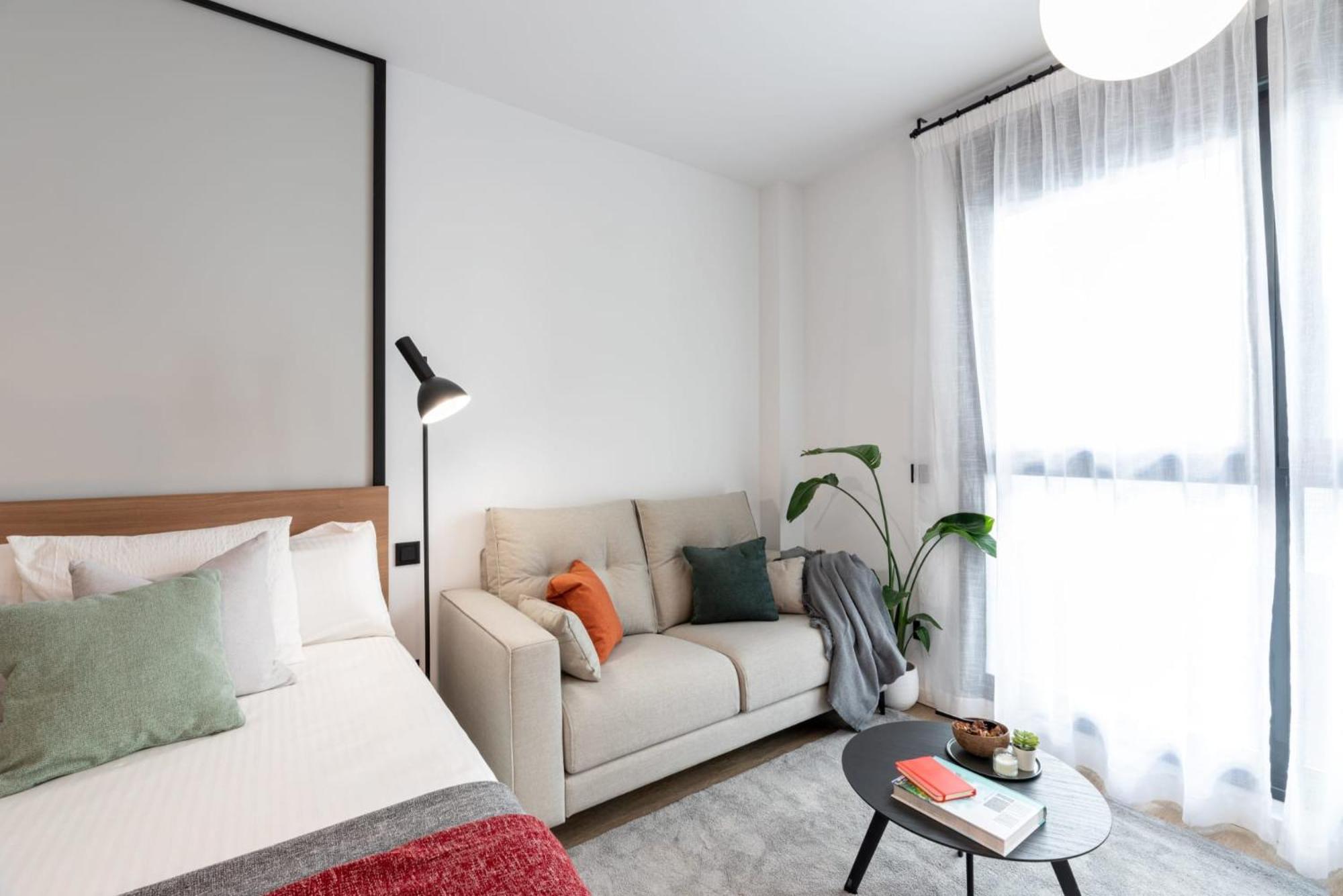 Aparthotel Be Casa - San Sebastian De Reyes *