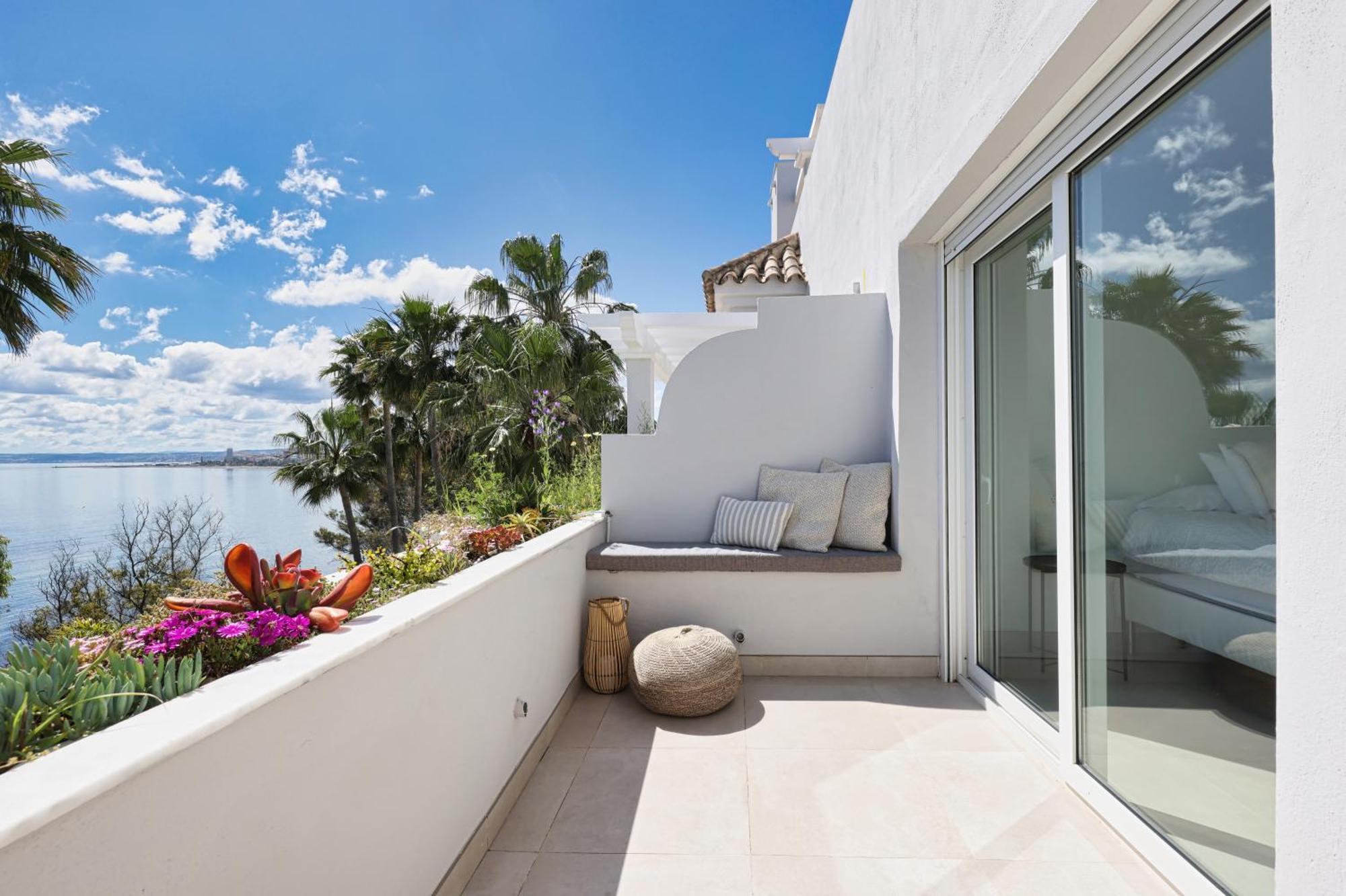Apartamento Penthouse Cordoba Balcony Sea View Estepona