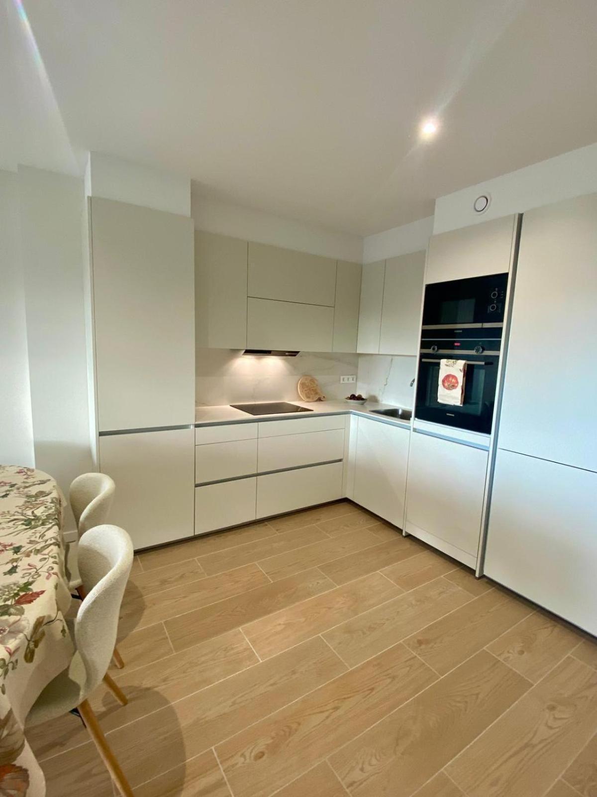 Galiciaguesthome -pardo Bazan-silgar *