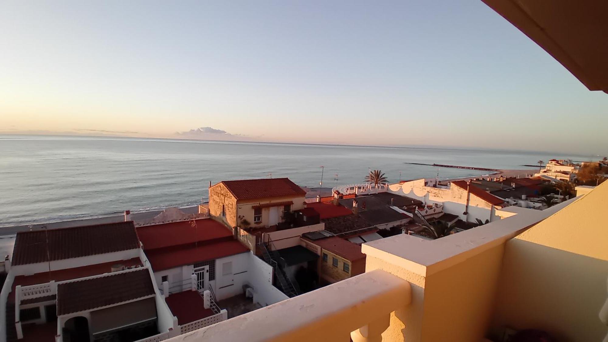 Vistas 360º Al Mar Desde Su Terraza Apartamento