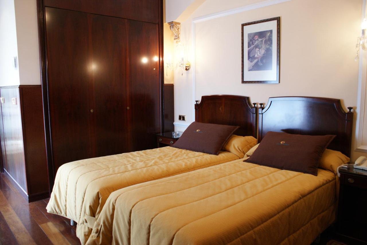 Camino De Santiago Hotel 3*