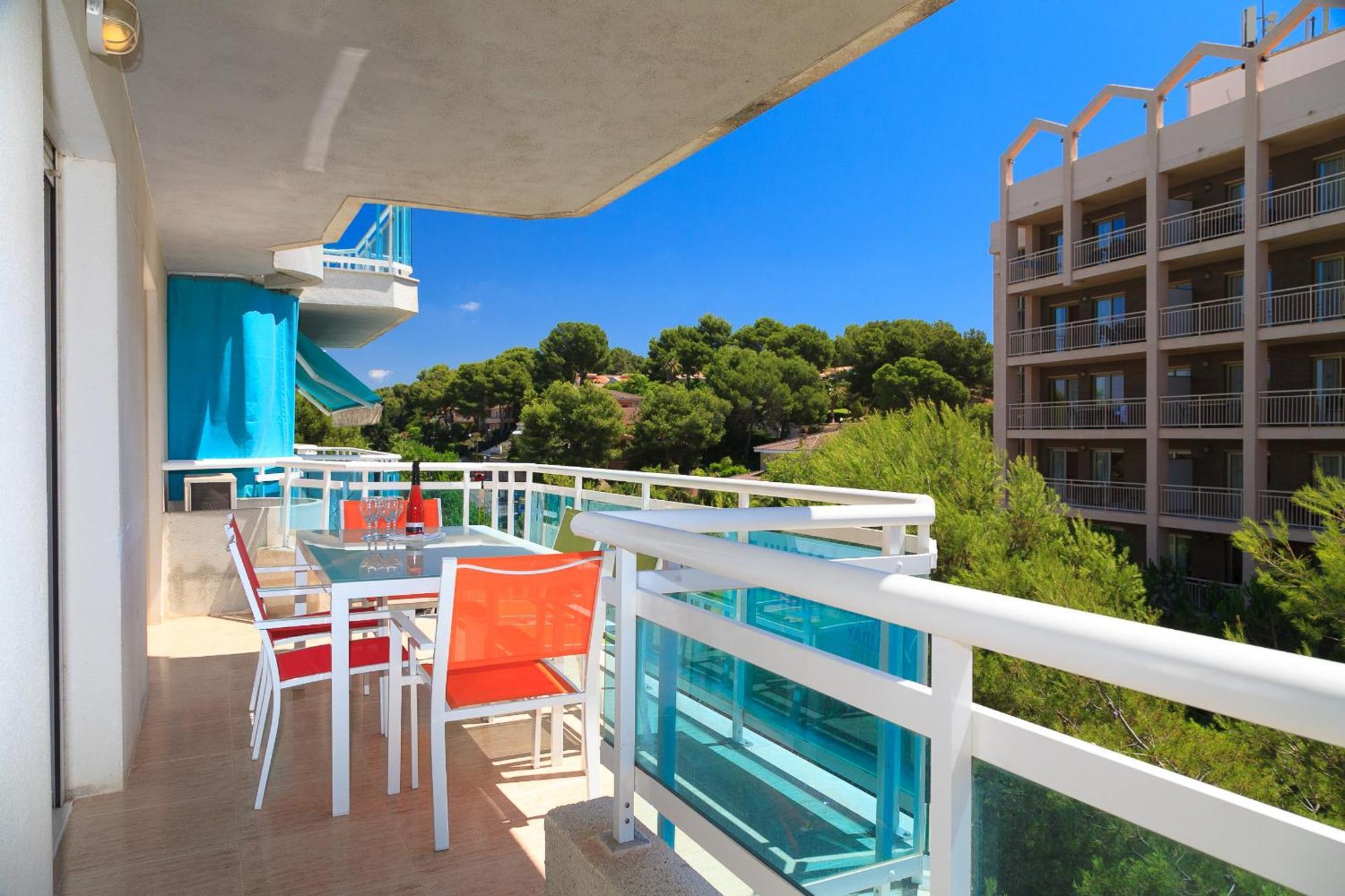 Apartment Uhc Larimar Family Complex Salou
