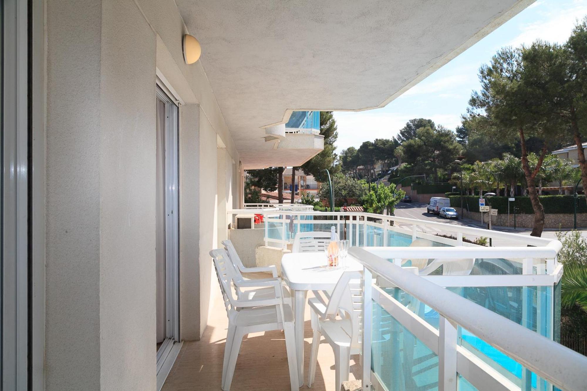 Apartment Uhc Larimar Family Complex Salou
