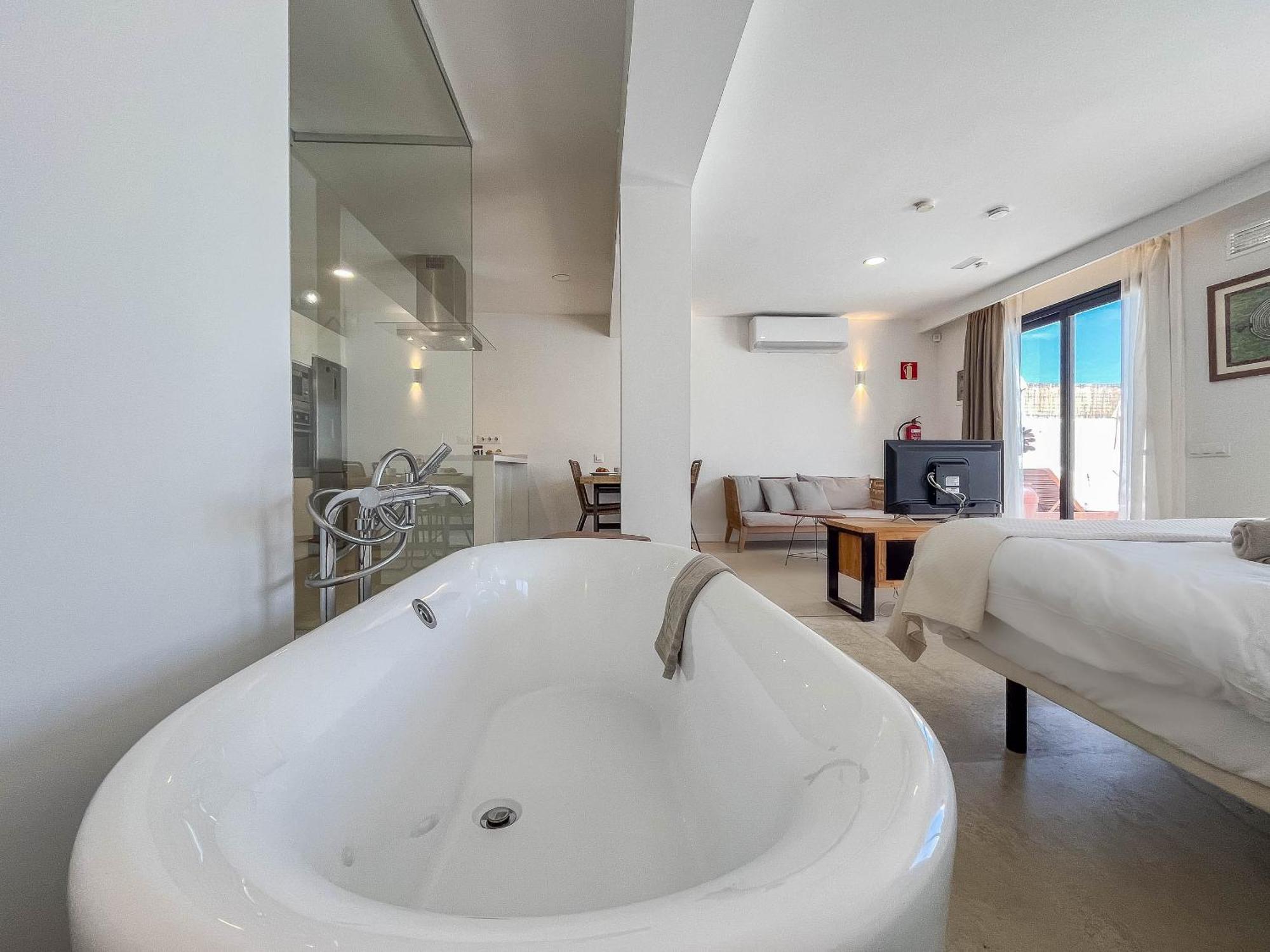 Apartamento Edem piscina climatizada Playa del Hombre