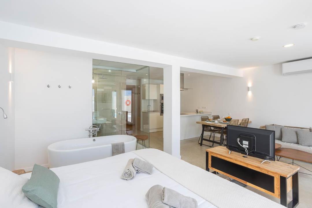 Edem piscina climatizada Playa del Hombre Apartamento *