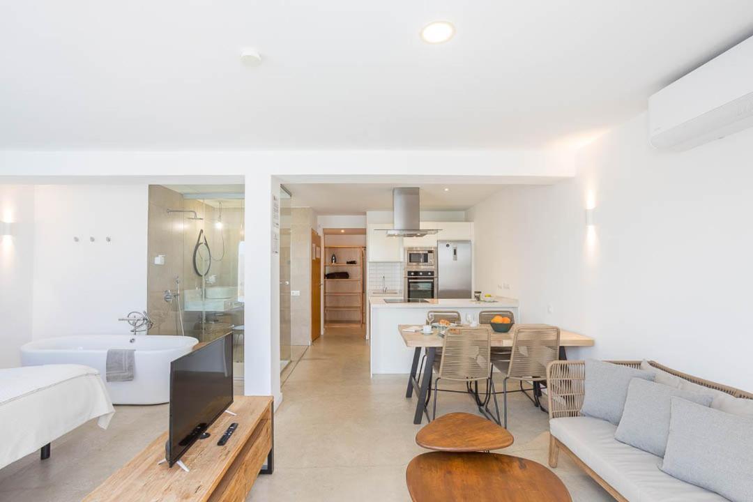 Apartamento Edem piscina climatizada Playa del Hombre Telde