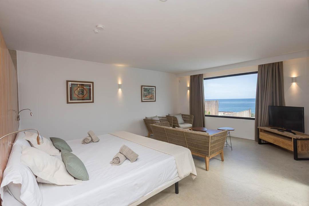 Apartamento Edem piscina climatizada Playa del Hombre Telde