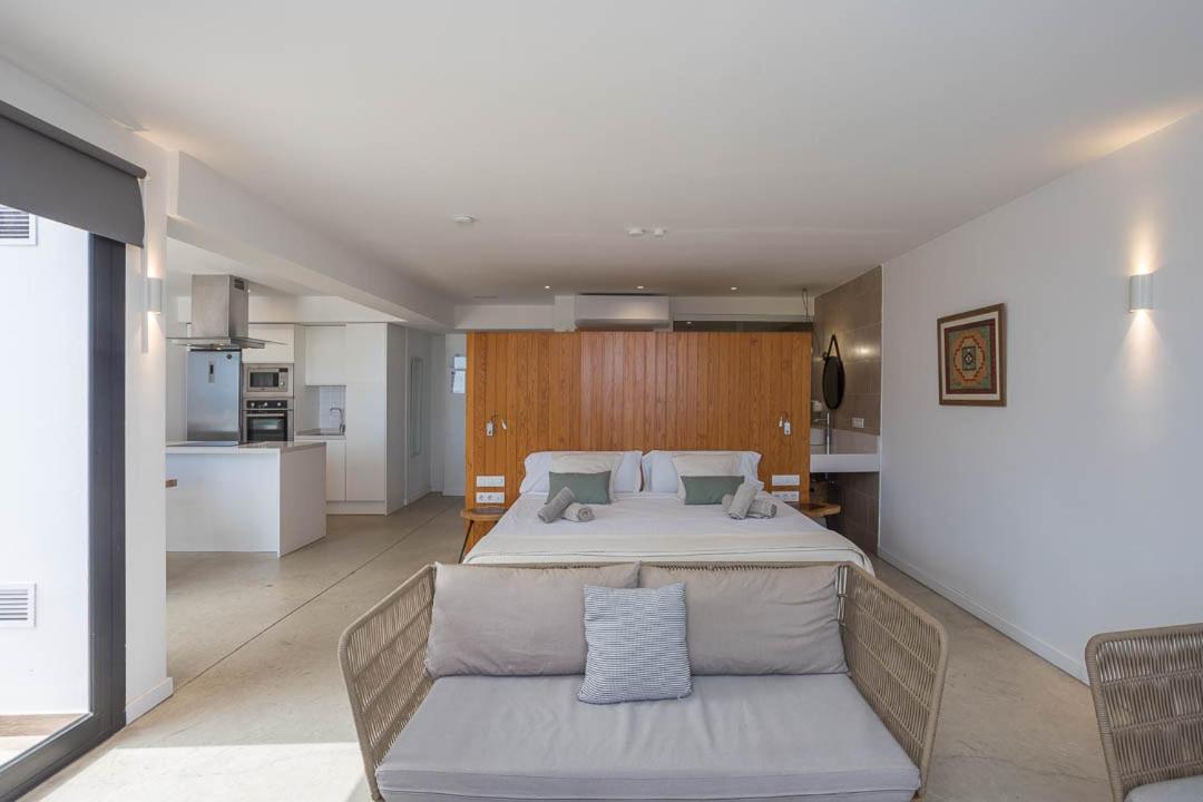 Edem piscina climatizada Playa del Hombre *