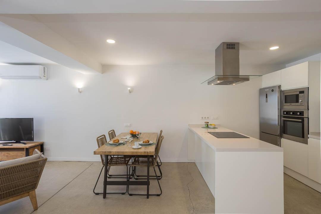 Edem piscina climatizada Playa del Hombre Apartamento