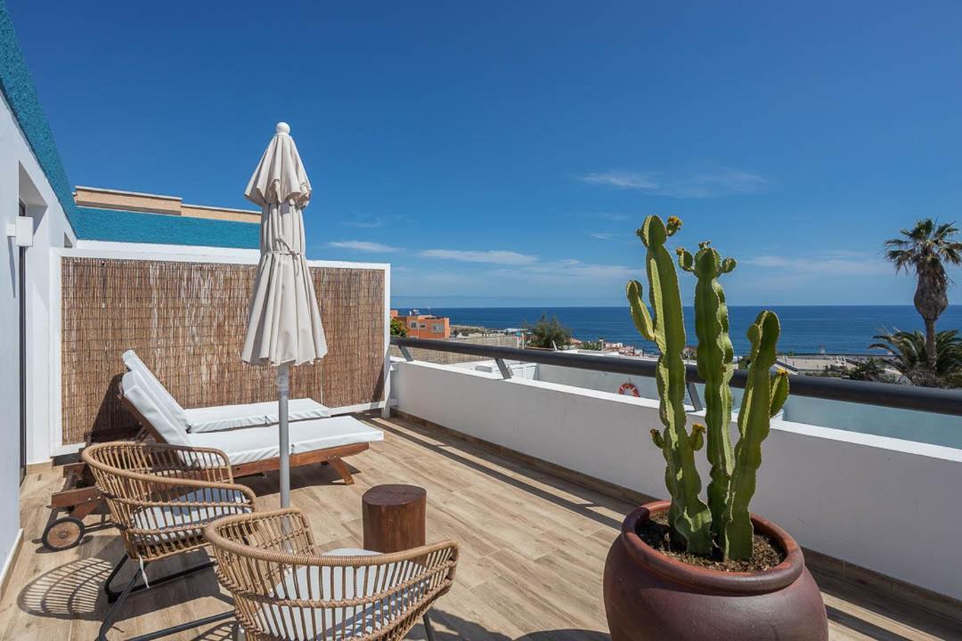 Edem piscina climatizada Playa del Hombre *