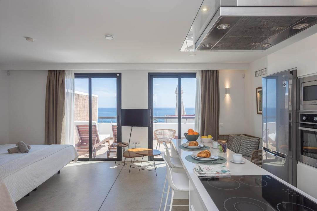Edem piscina climatizada Playa del Hombre Telde
