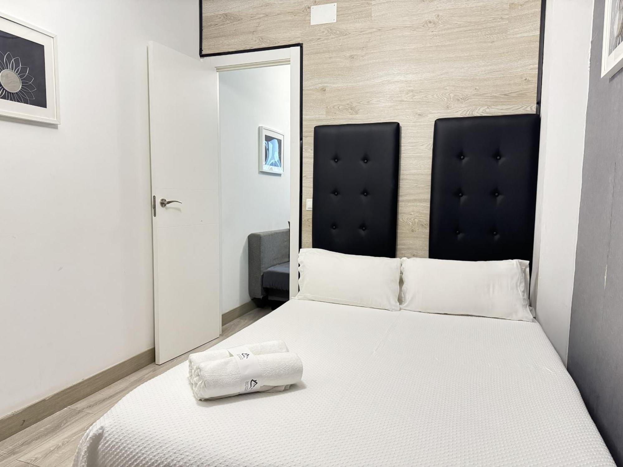 Apartamento Day Borrego Centro Gran Via Sol Malasaña Madrid