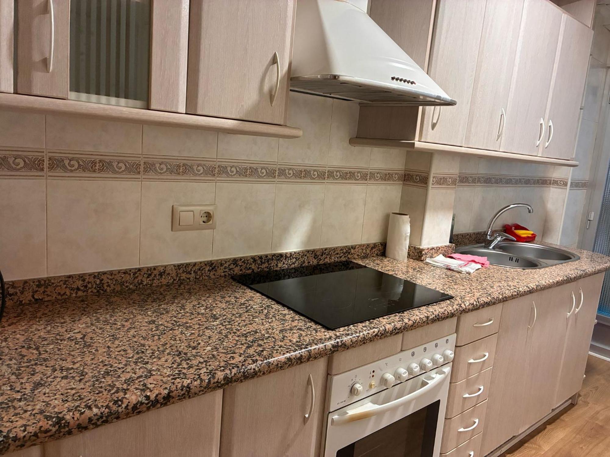 Apartamento De 2 Junto Al Hospital *