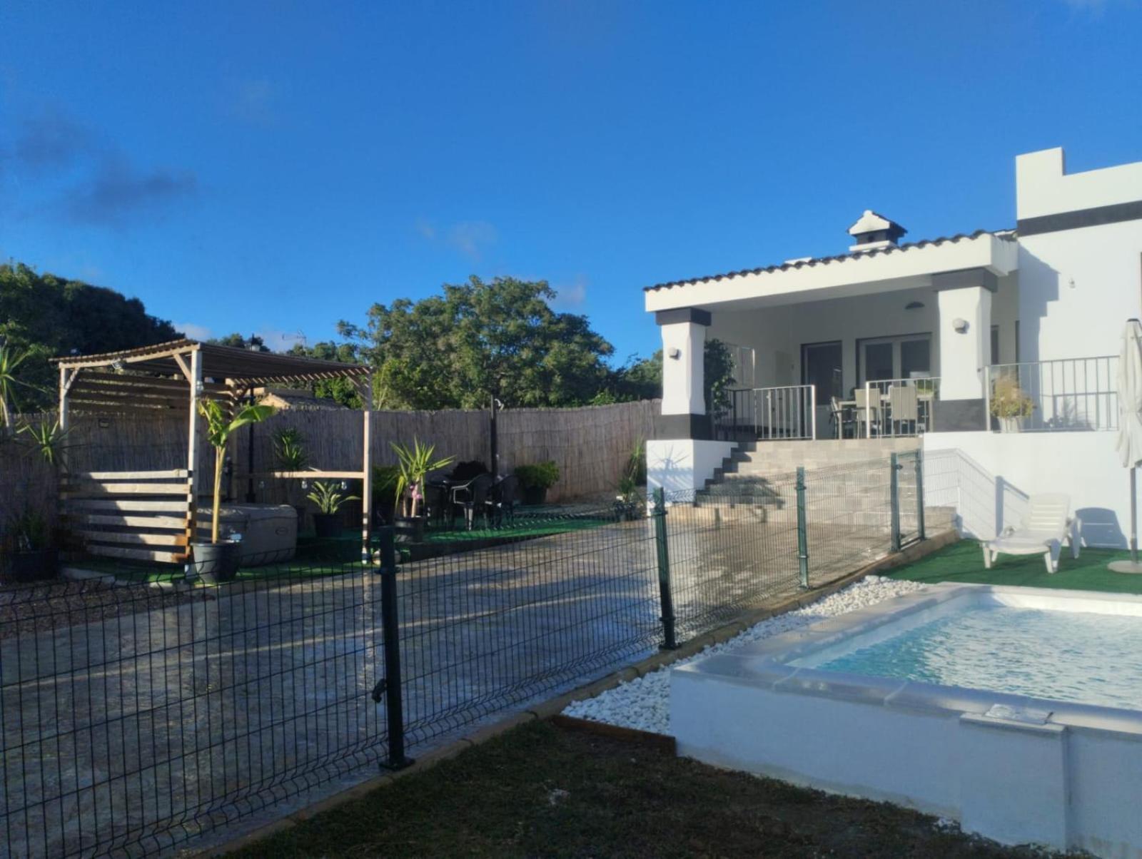 Сasa de vacaciones La Brisa *