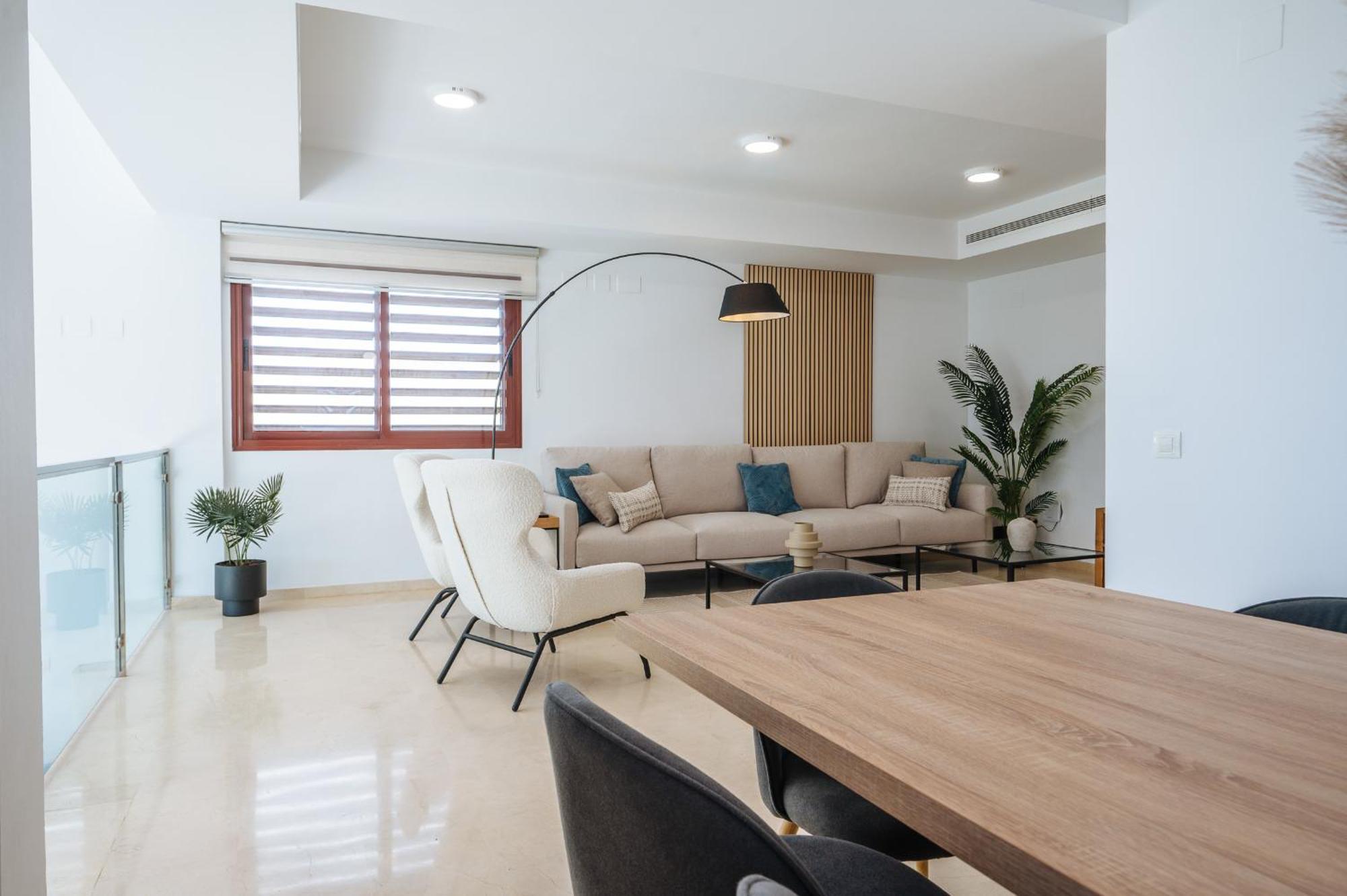 Luxury In Sevilla - Pool, Terrace & Gameroom * Montequinto