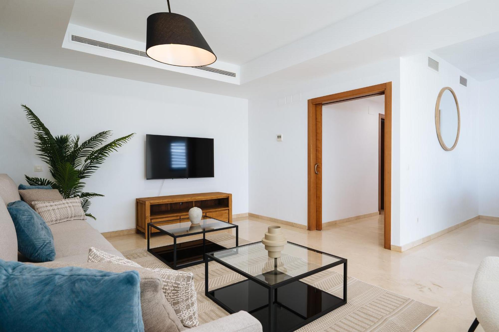 Apartamento Luxury In Sevilla - Pool, Terrace & Gameroom