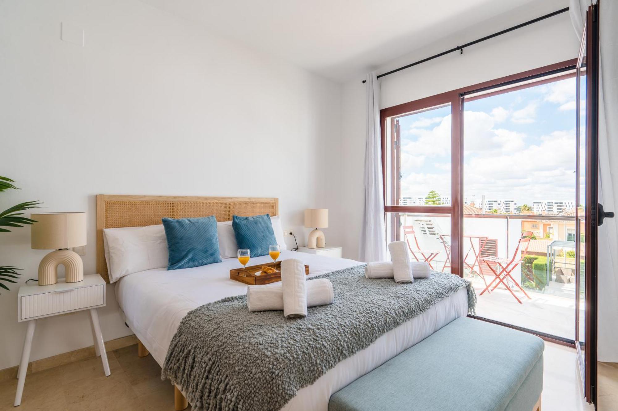 Luxury In Sevilla - Pool, Terrace & Gameroom