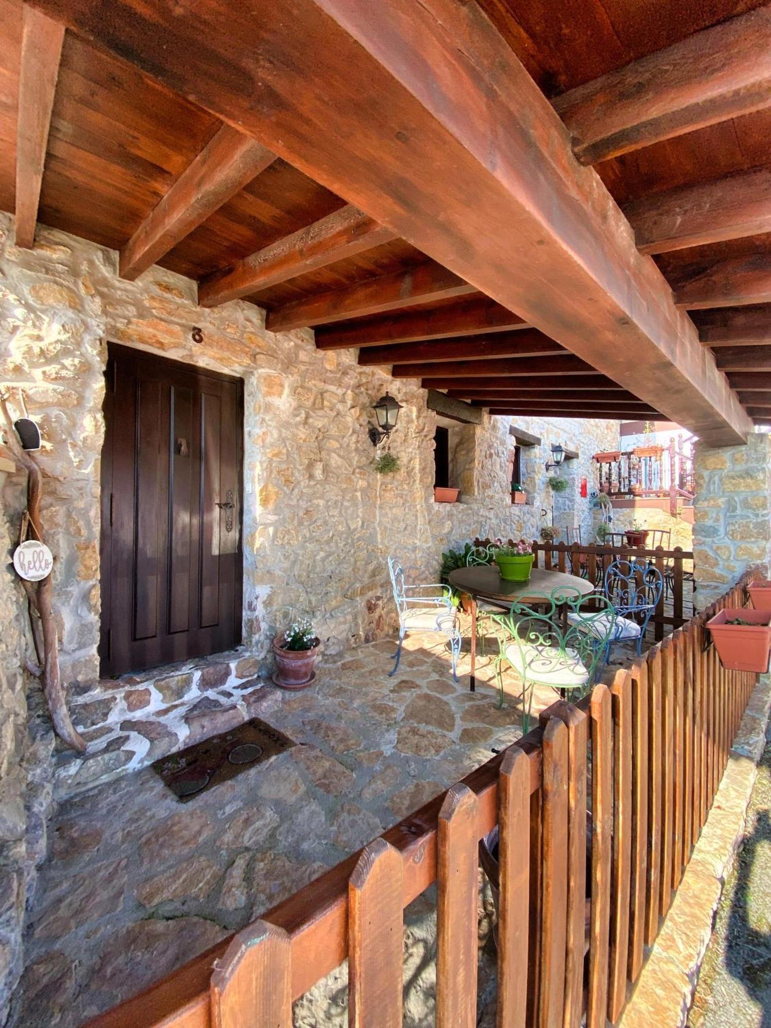 Casucas De Gema