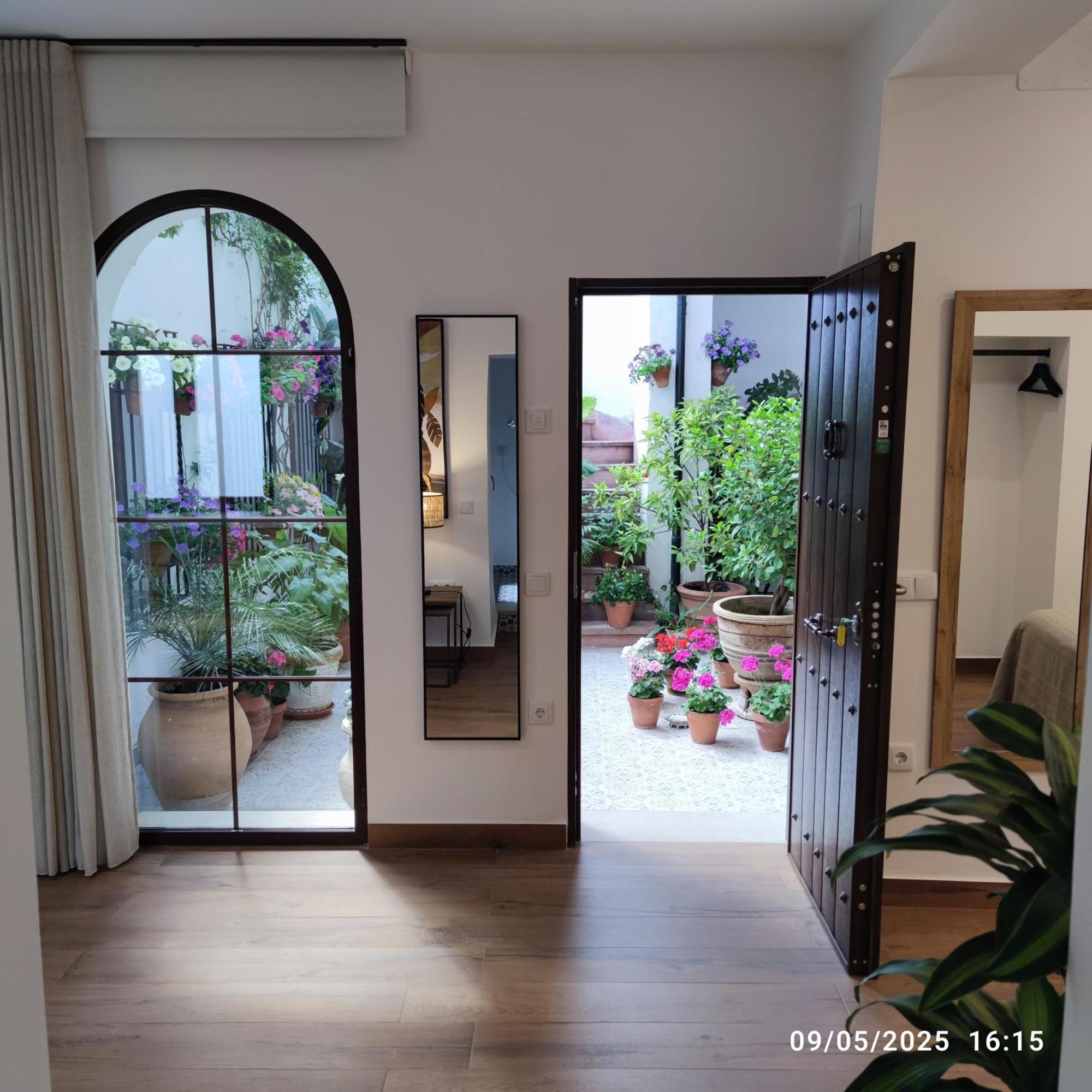 El Patio De Regina Apartment Cordoba