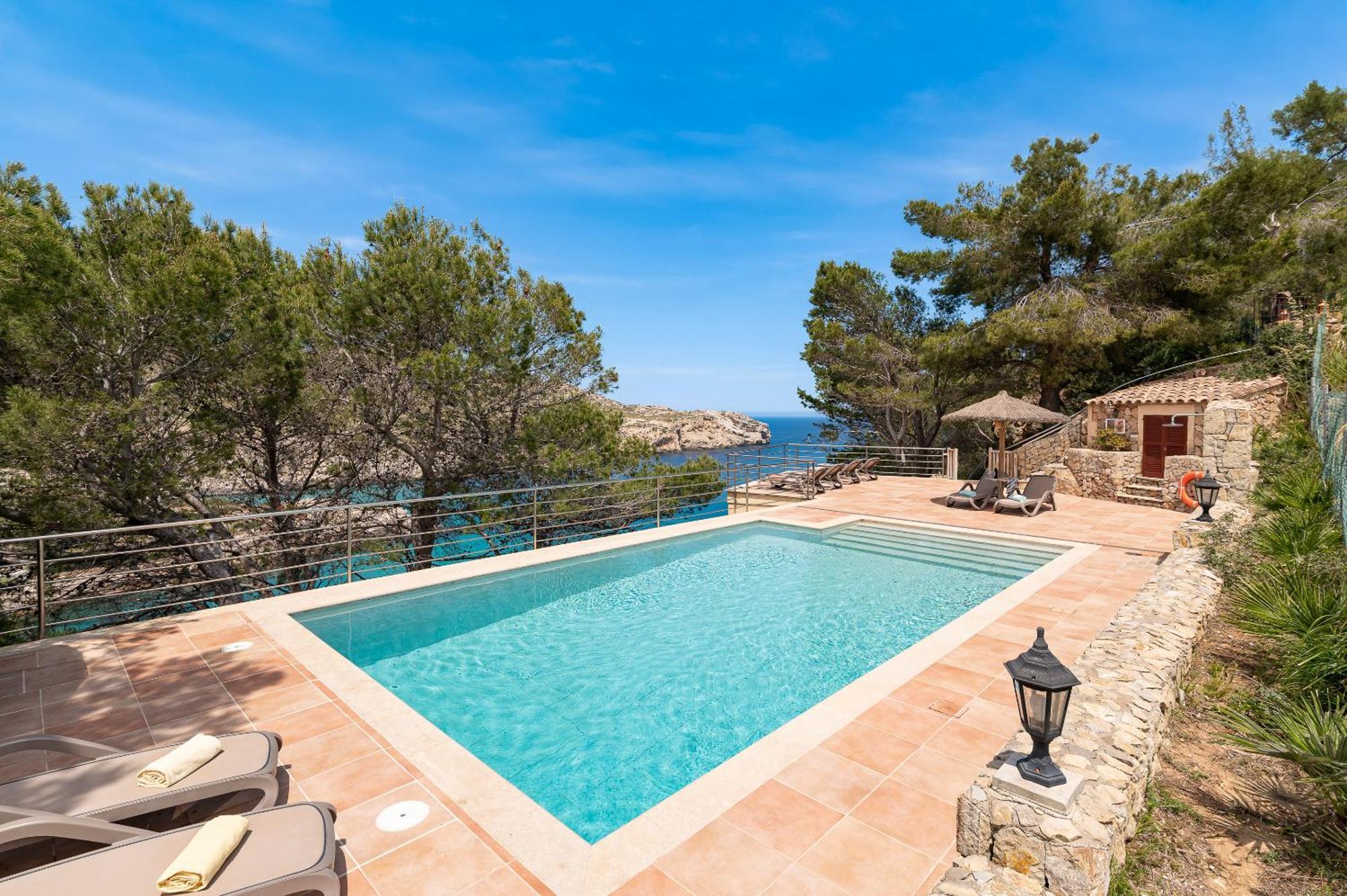 Cala Carbo By Sealand Villa