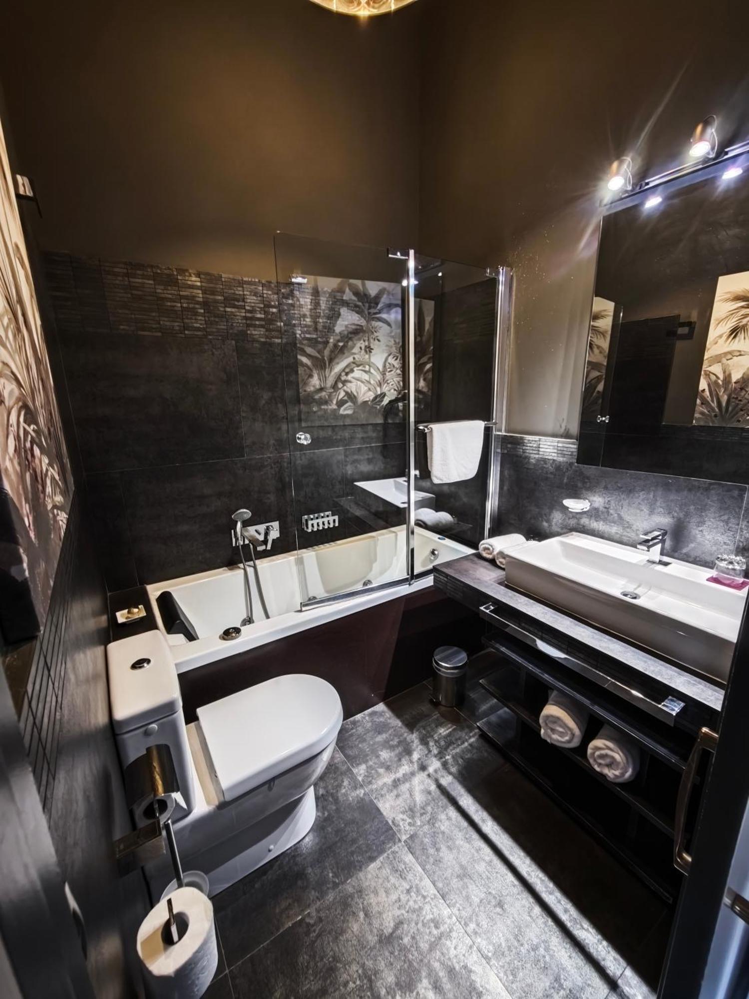 Hotel Aldori Landetxea: Adults-only Biosphere Retreat Muxika