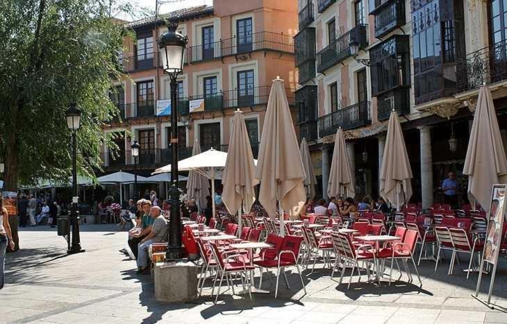 Nieves