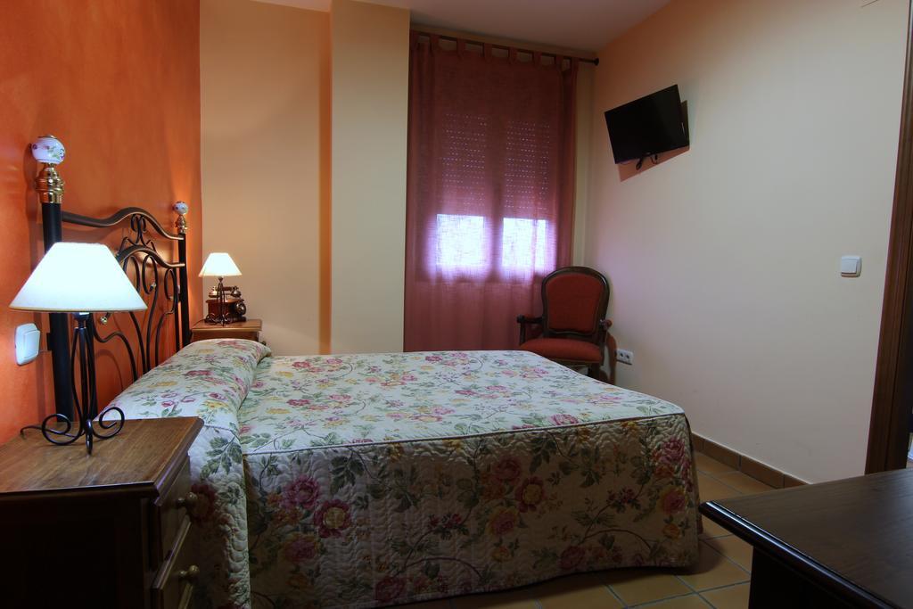 Rural Hojaranzos Hotel Tejeda de Tiétar